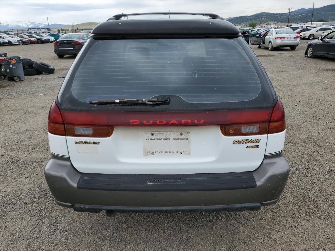 2005 Subaru Legacy Outback - Image 6