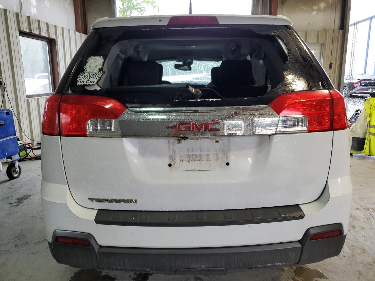 2010 GMC Terrain Sle - Image 6