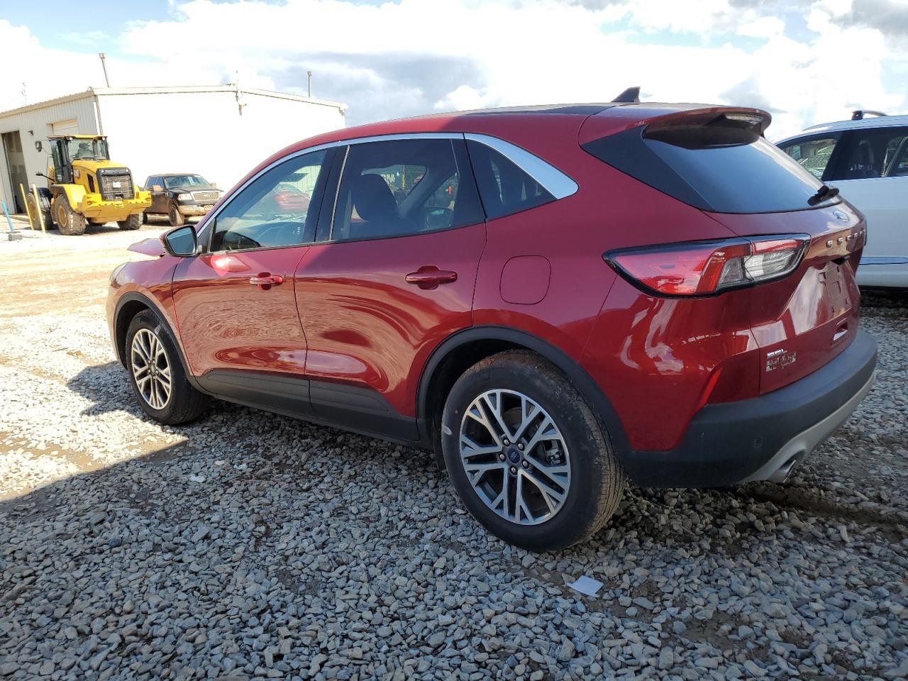 2022 Ford Escape Sel - Image 2