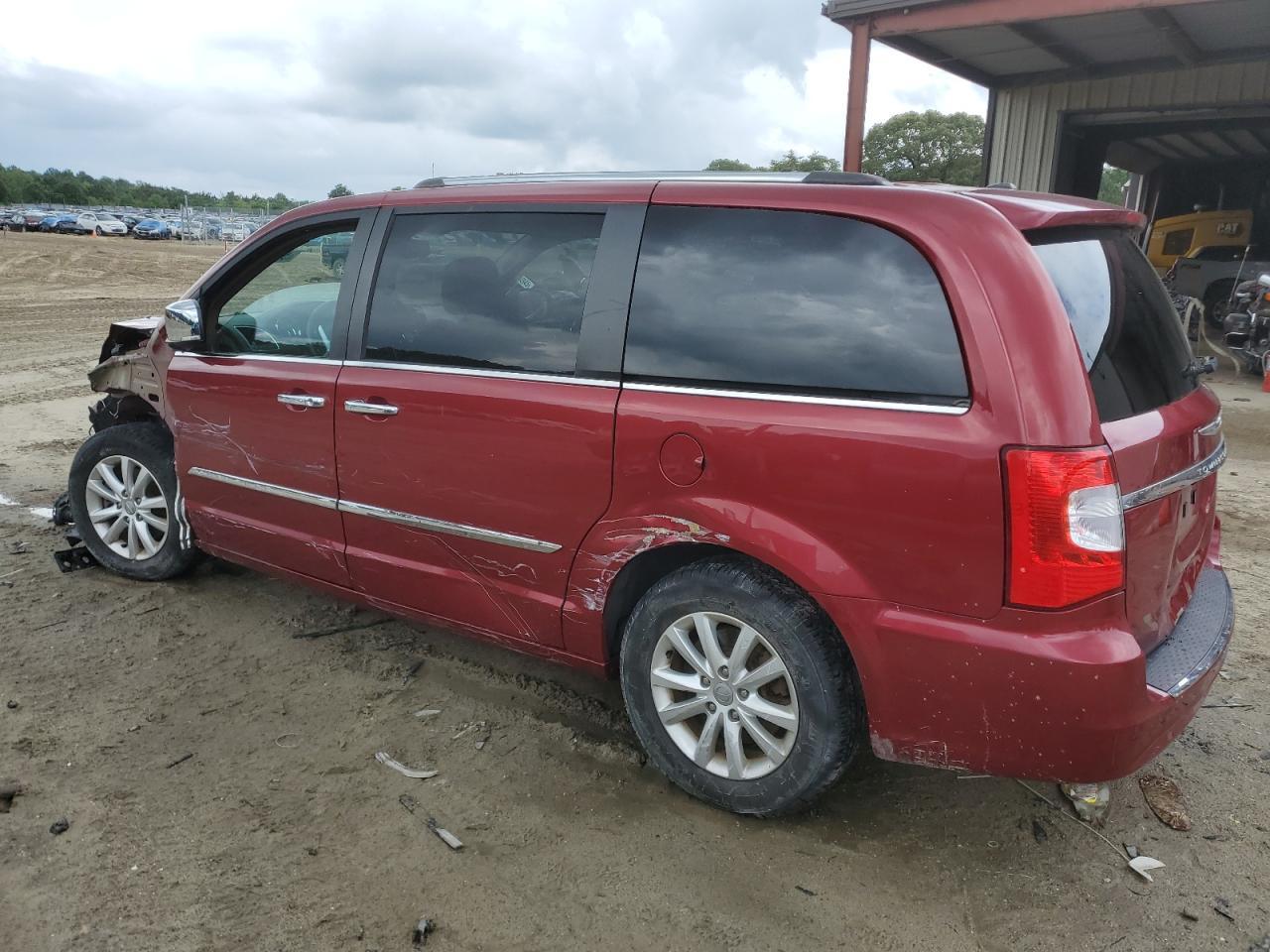 2016 Chrysler Town & Country Limited Platinum - Фото 2