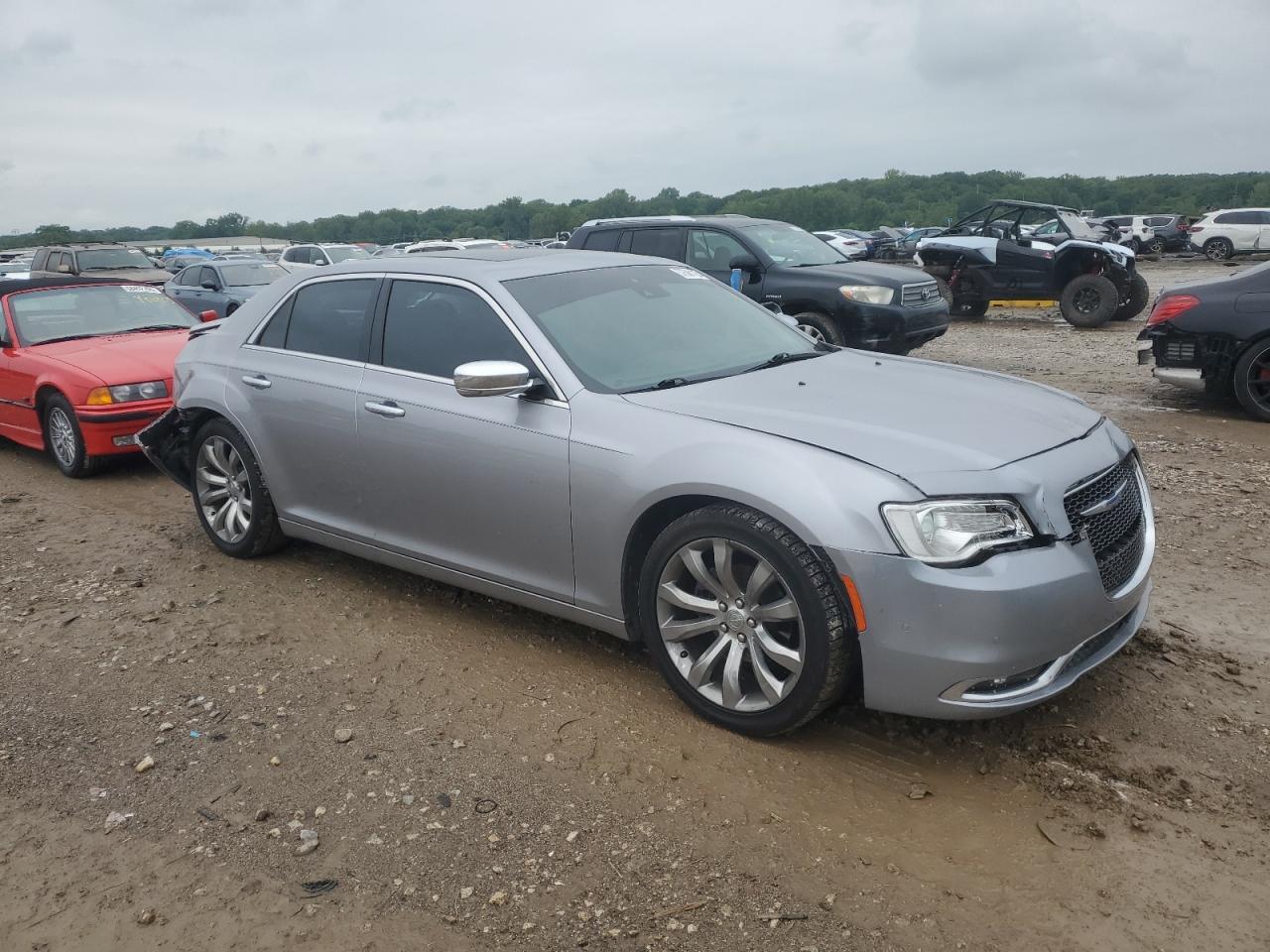 2018 Chrysler 300 Limited - Фото 4