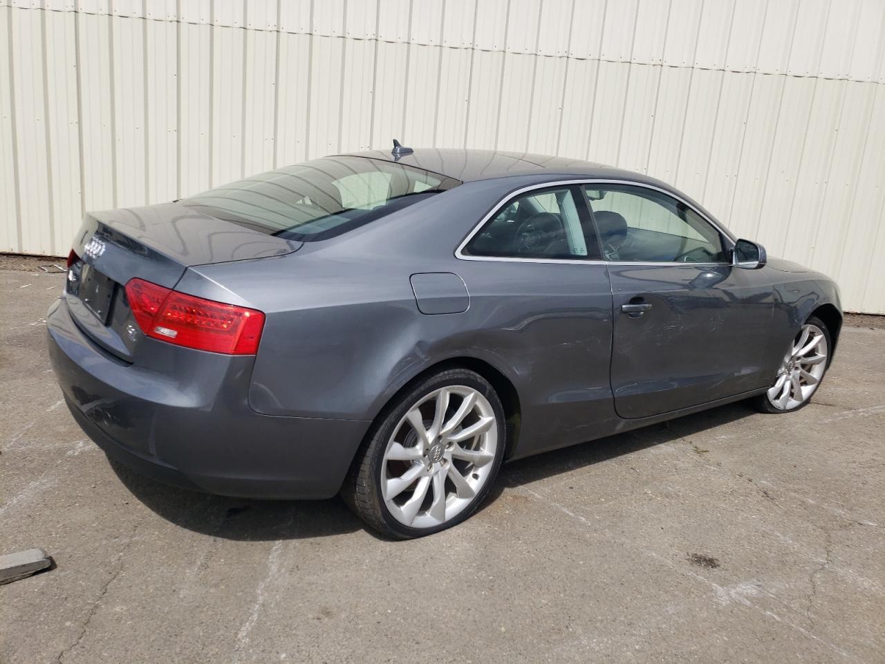 2013 Audi A5 Premium Plus - Фото 3