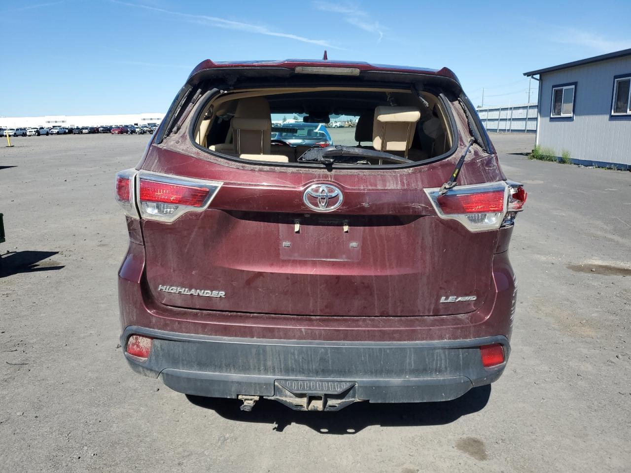 2015 Toyota Highlander Le - Фото 6