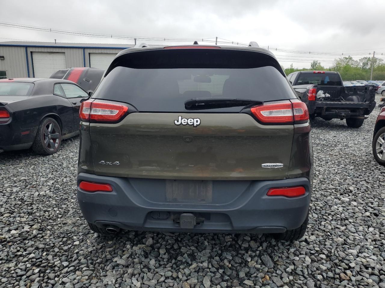 2016 Jeep Cherokee Latitude - Фото 6