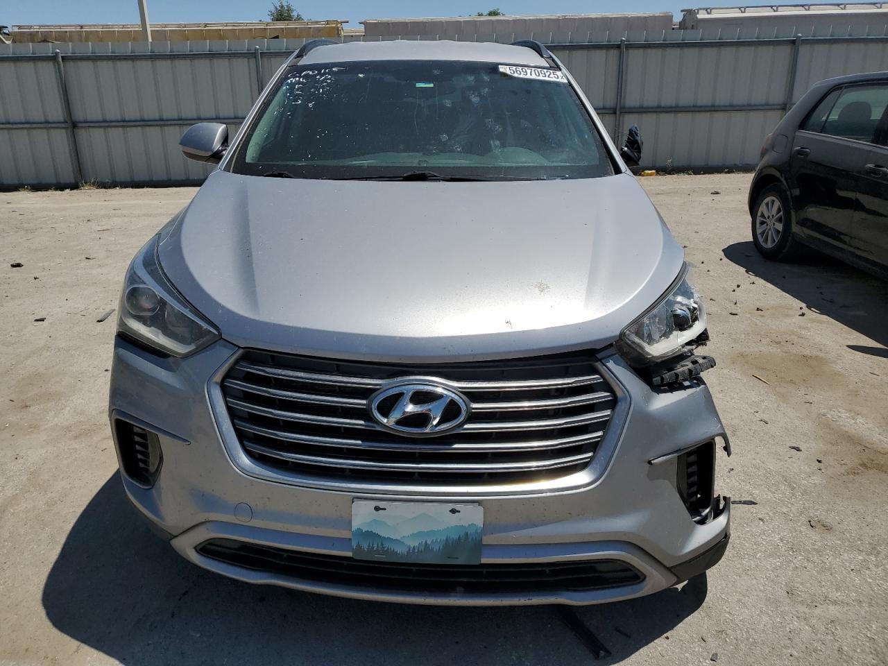 2017 Hyundai Santa Fe Se - Фото 5