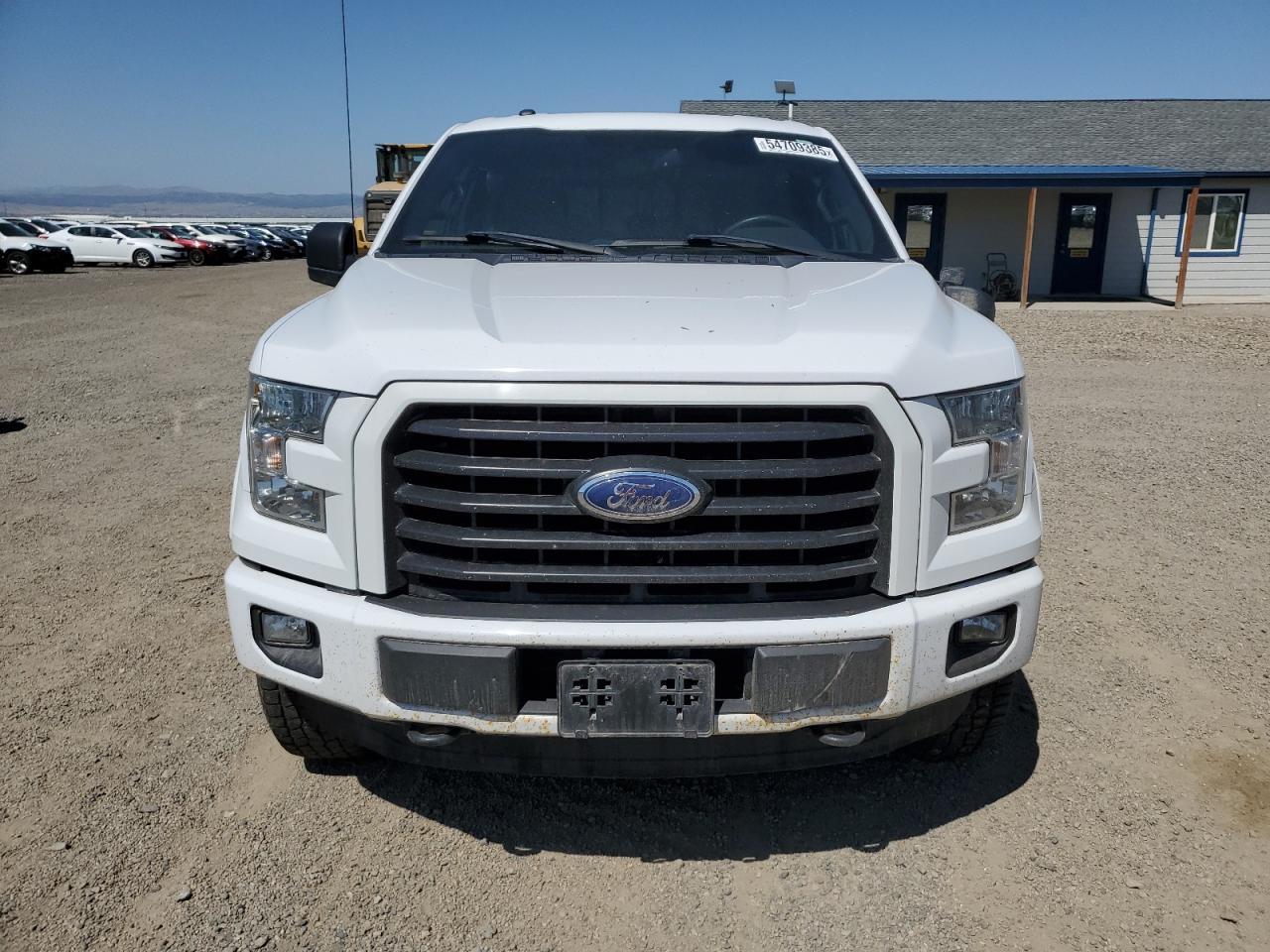 2016 Ford F150 Super Cab - Фото 5
