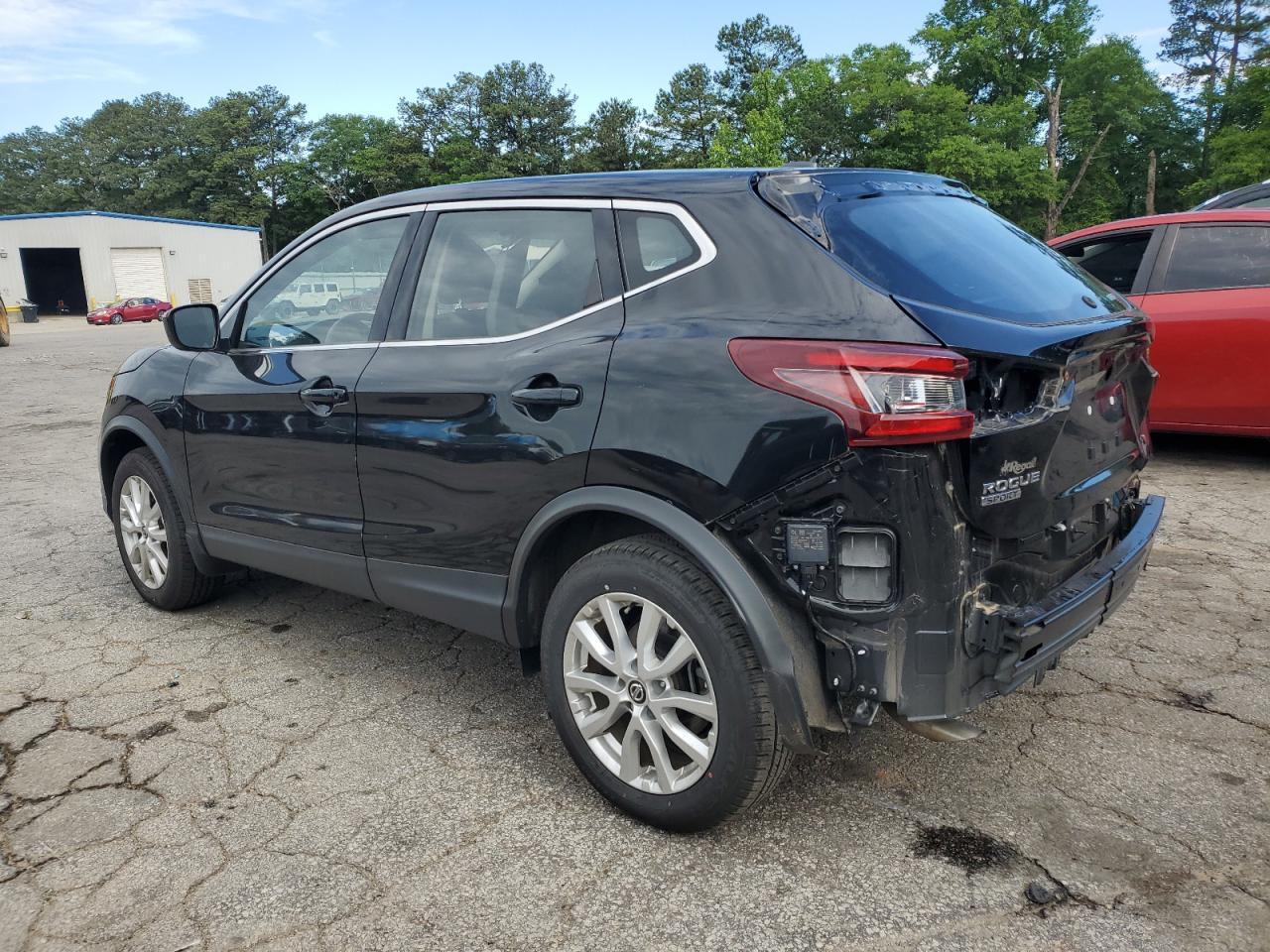 2022 Nissan Rogue Sport S - Image 2