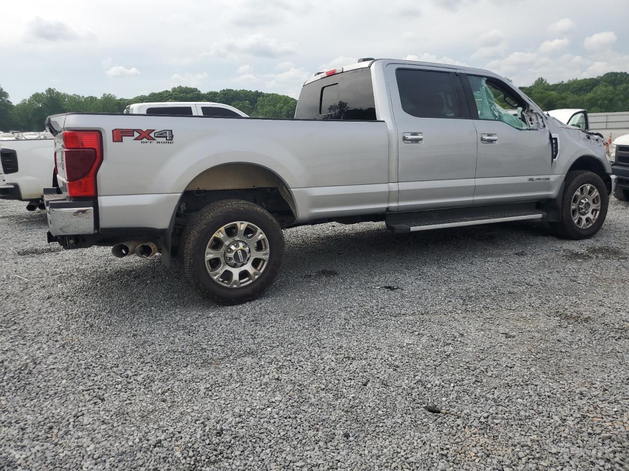 2021 Ford F350 Super Duty - Фото 3