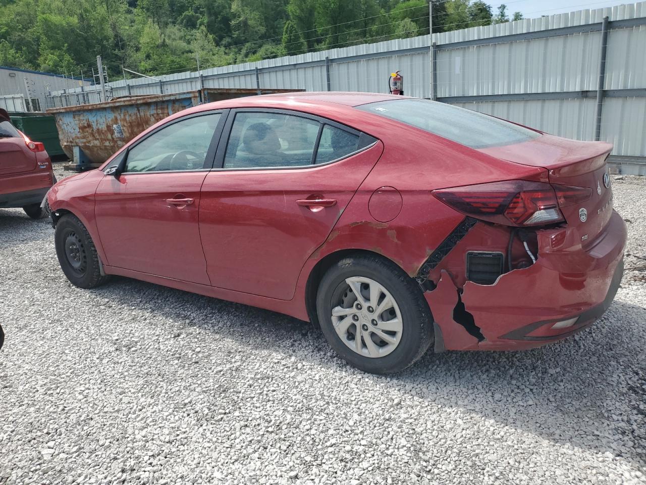 2020 Hyundai Elantra Se - Фото 2