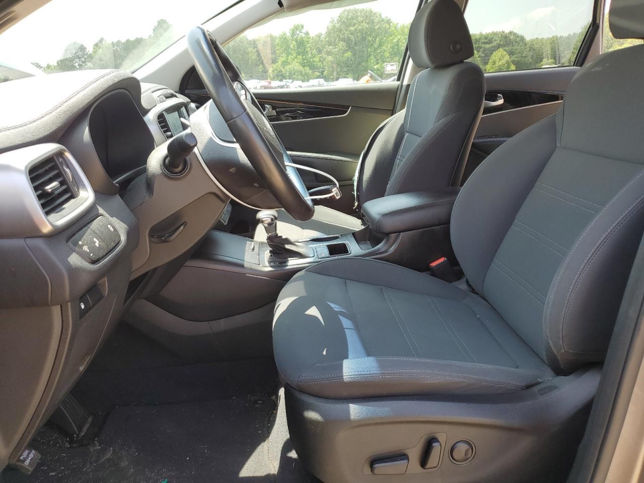 2019 Kia Sorento - Image 7