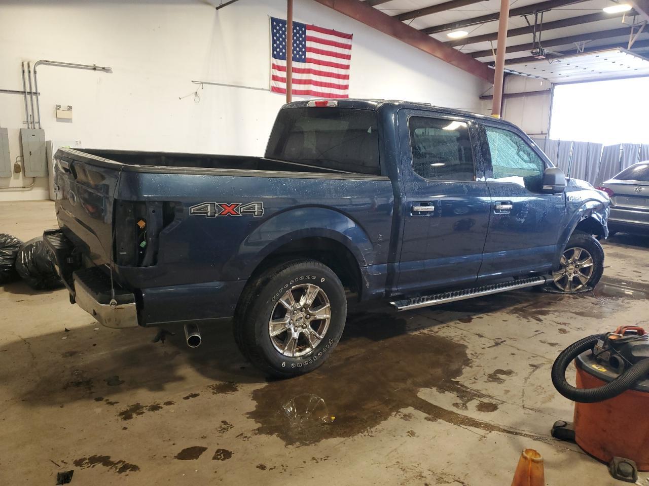 2015 Ford F150 Supercrew - Фото 3