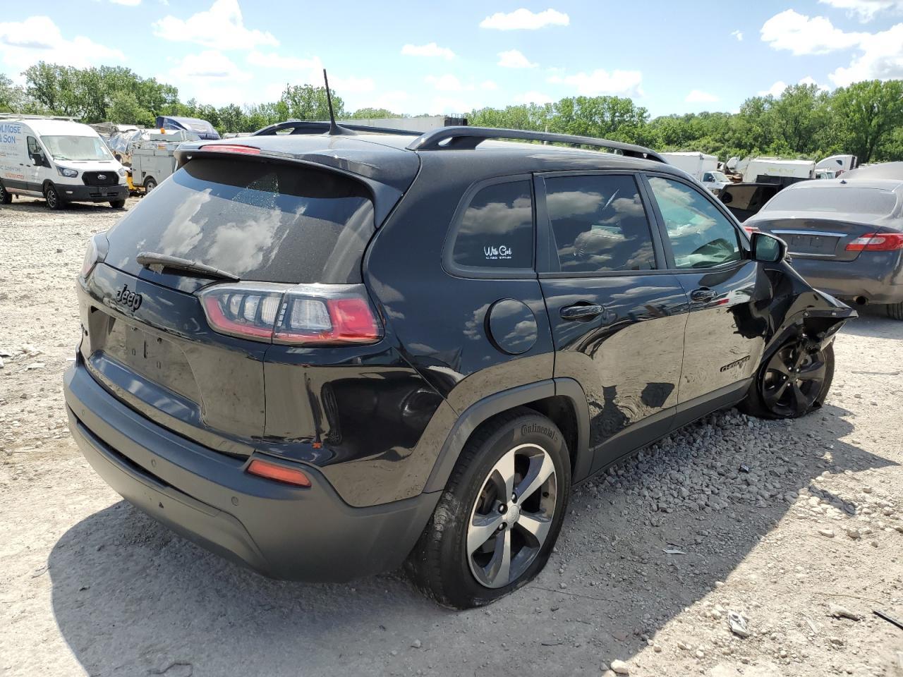 2019 Jeep Cherokee Latitude Plus - Фото 3