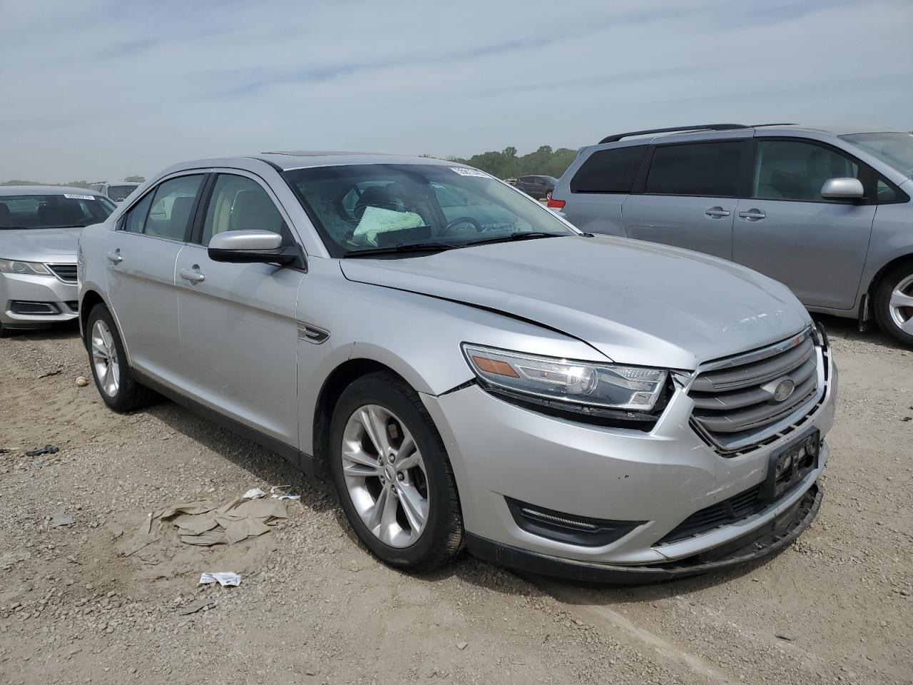 2013 Ford Taurus Sel - Image 4