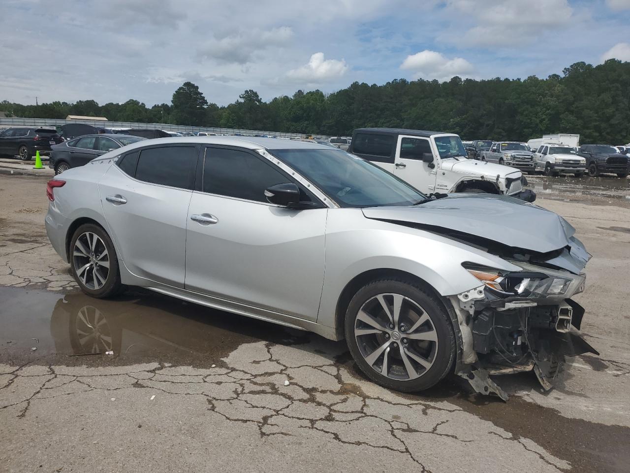2017 Nissan Maxima 3.5S - Image 4