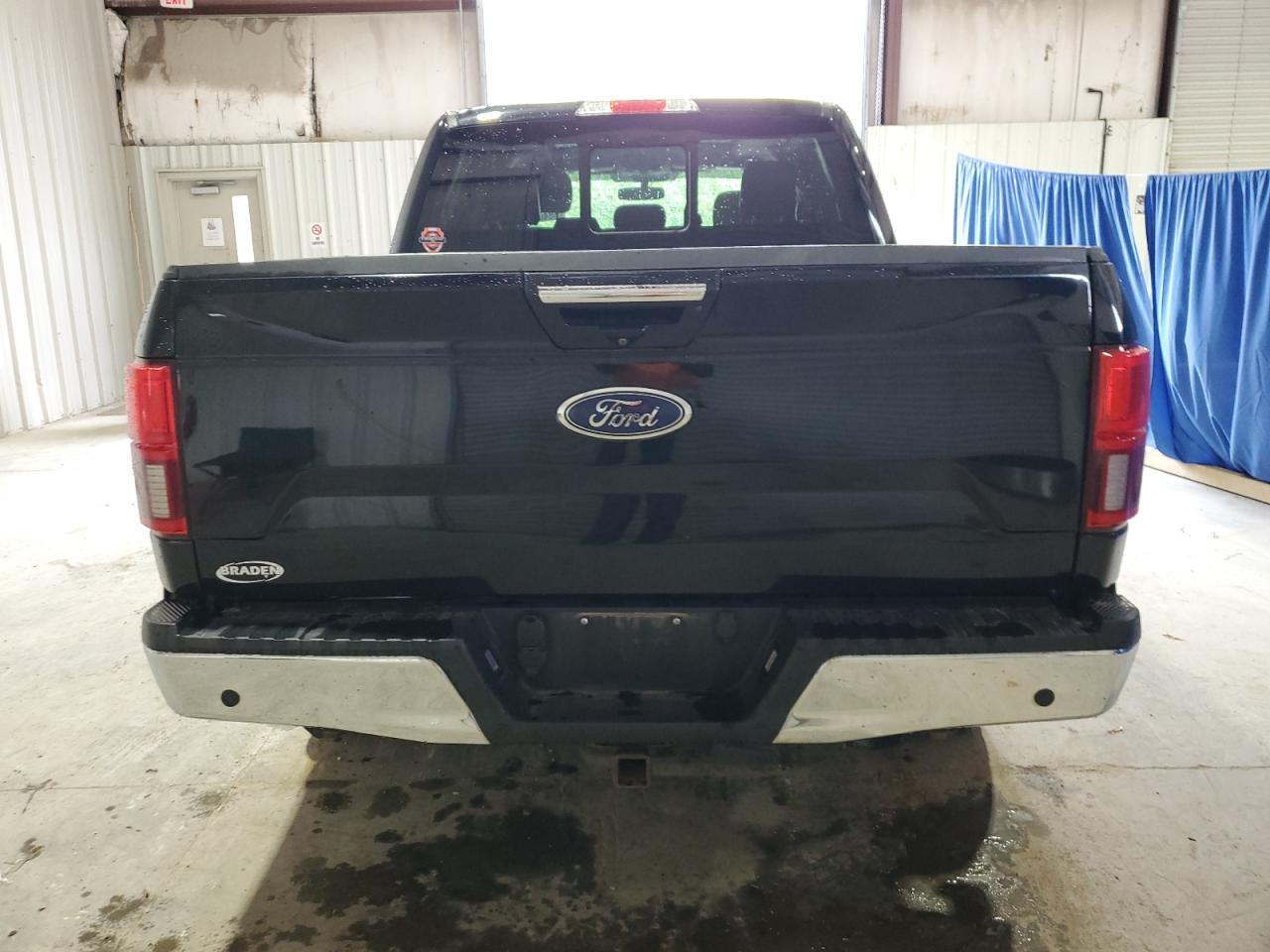 2018 Ford F150 Supercrew - Фото 6