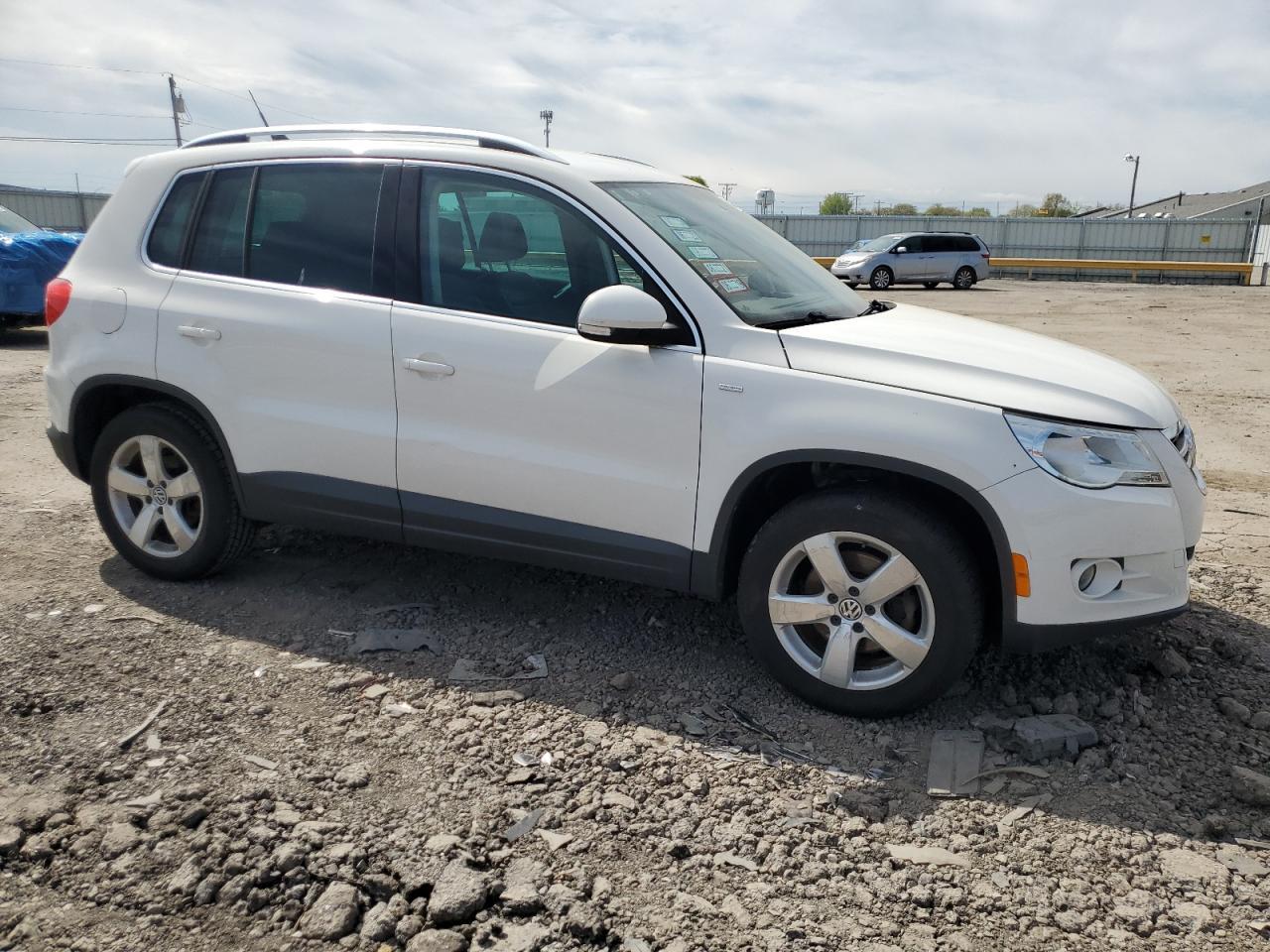 2010 Volkswagen Tiguan - Фото 4