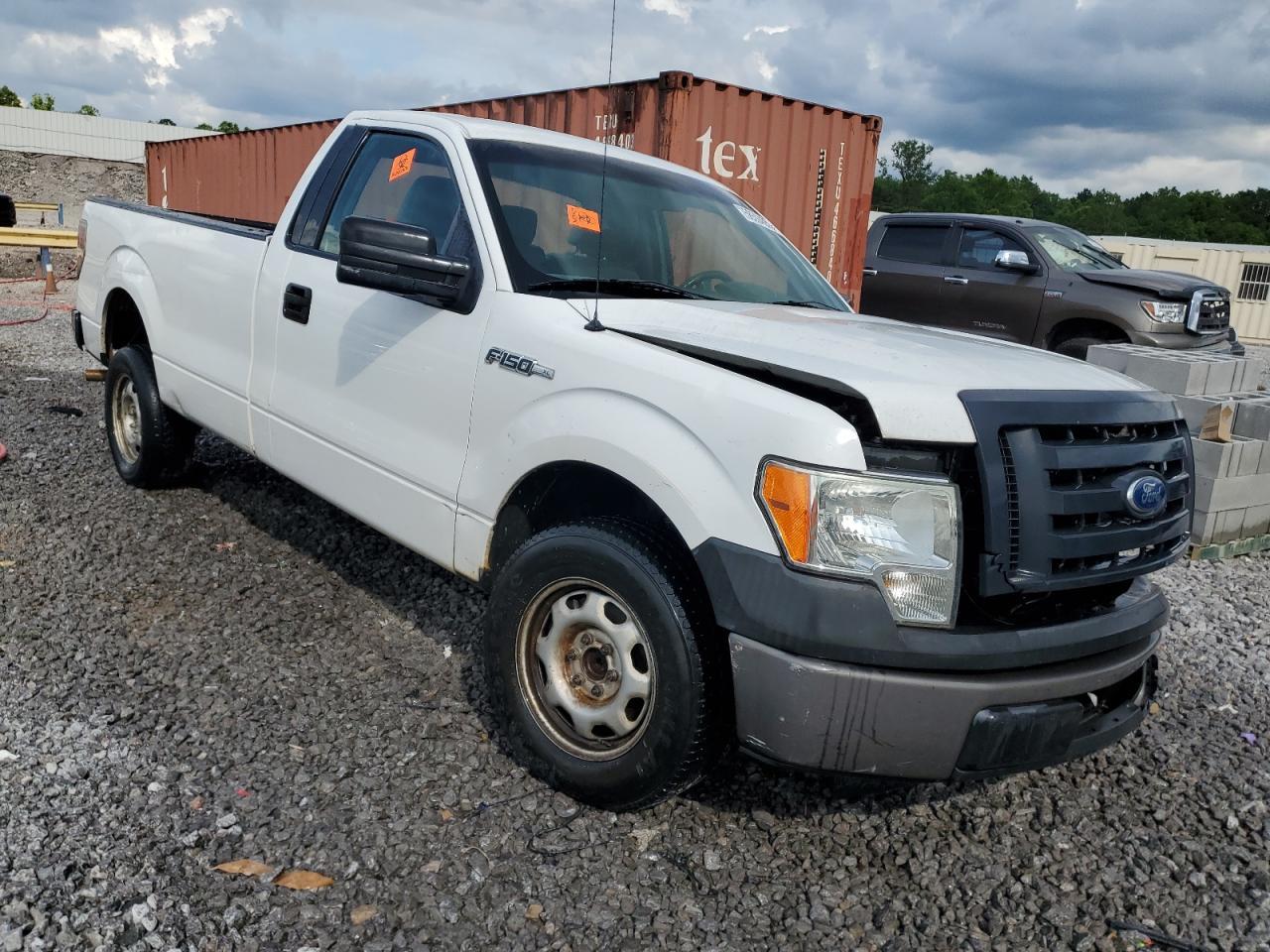 2011 Ford F150 - Image 4