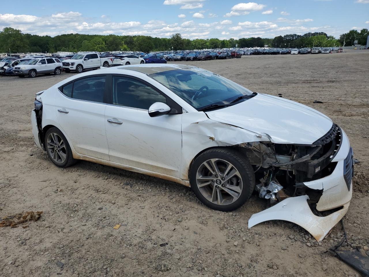 2017 Hyundai Elantra Se - Фото 4