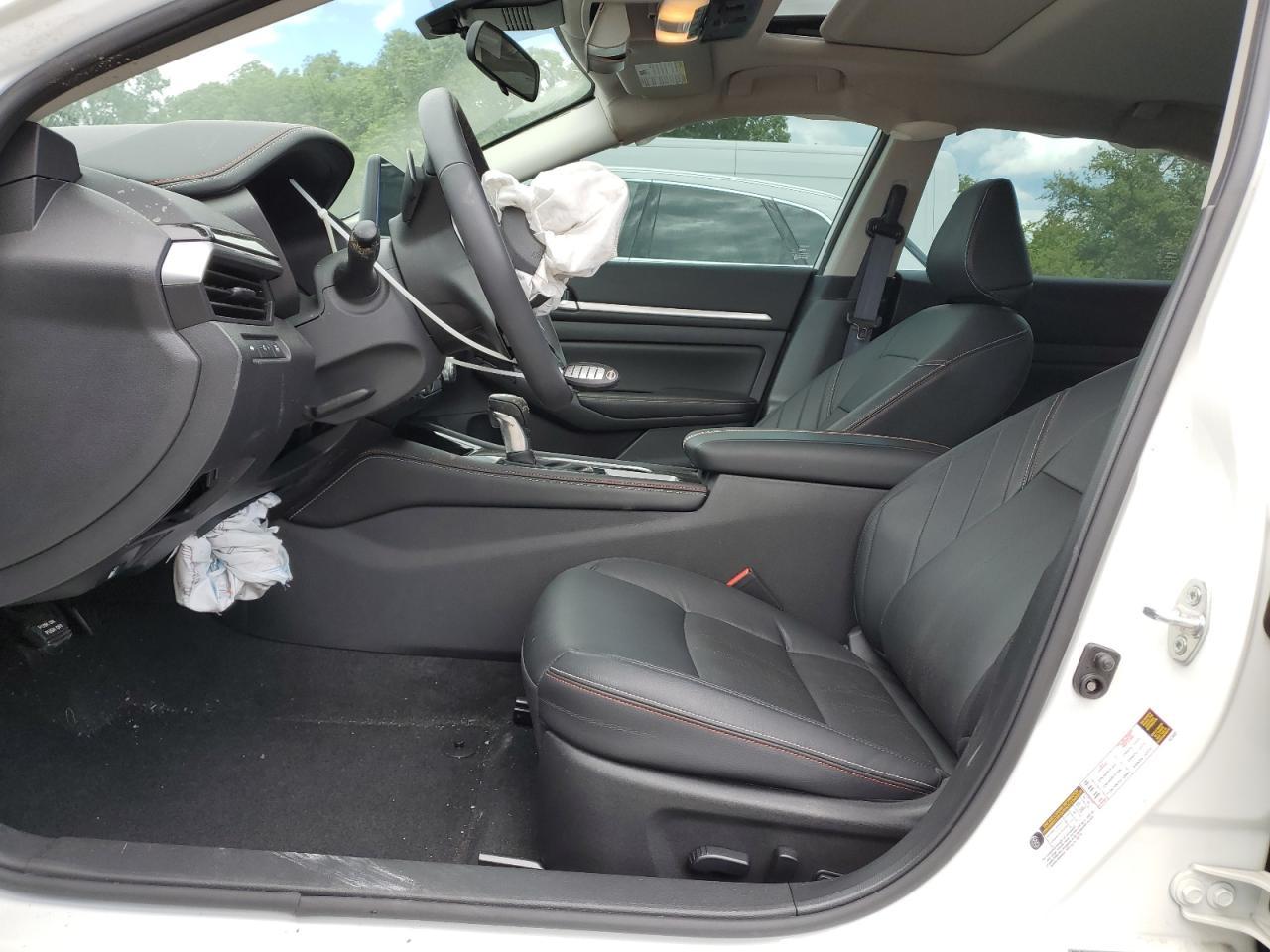 2024 Nissan Altima Sr - Image 7