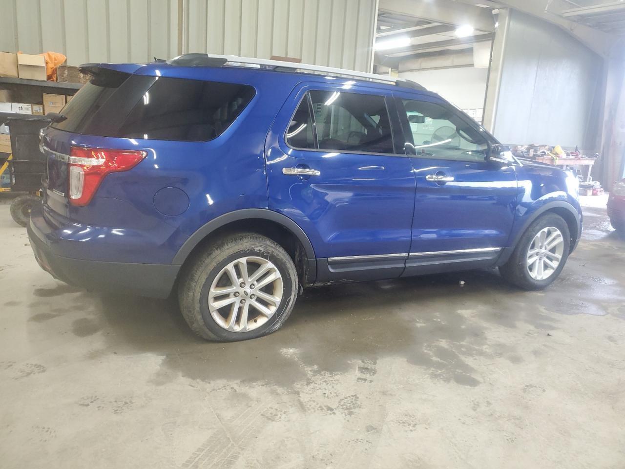 2013 Ford Explorer Xlt - Image 3