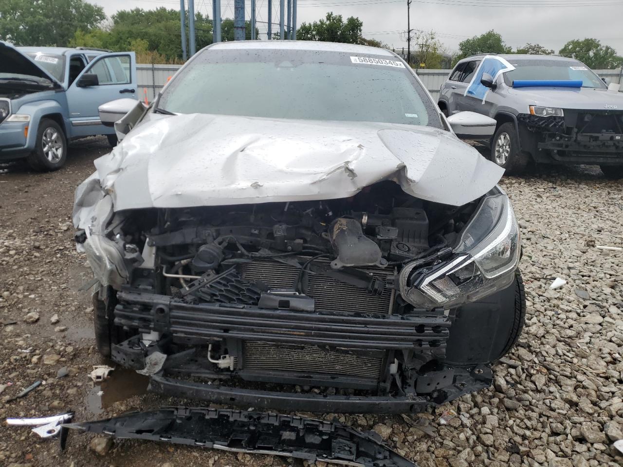 2021 Nissan Versa Sv - Фото 5