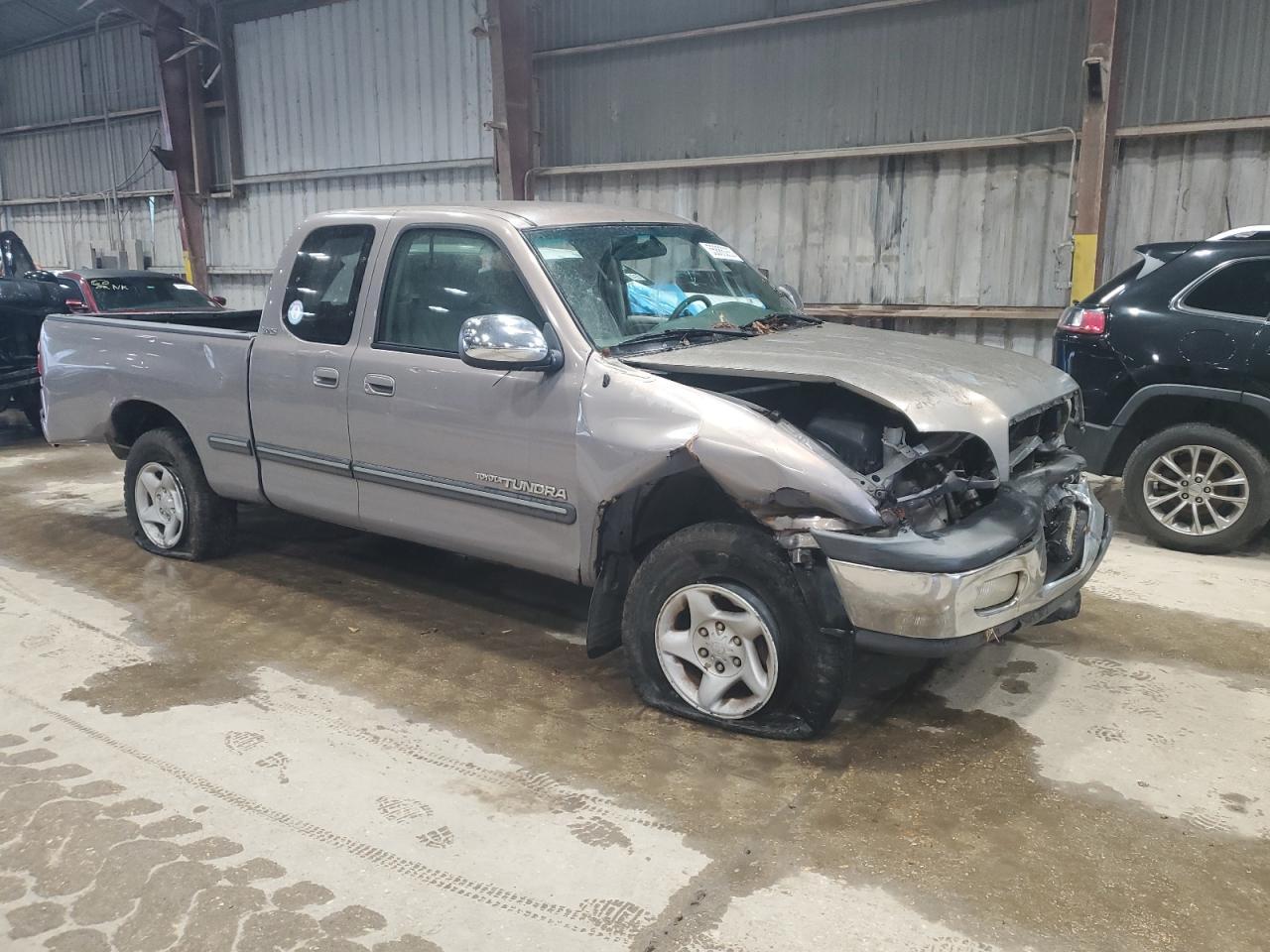 2002 Toyota Tundra Access Cab - Image 4