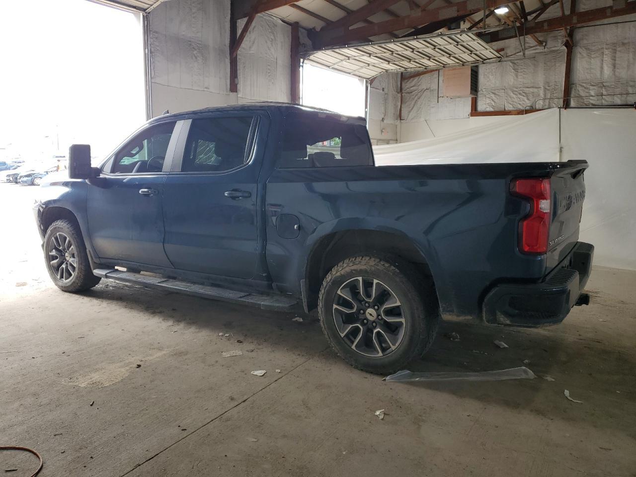 2021 Chevrolet Silverado K1500 Rst - Фото 2