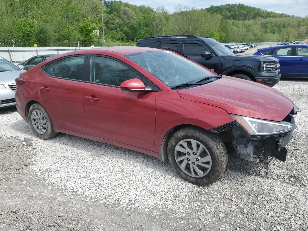 2020 Hyundai Elantra Se - Фото 4
