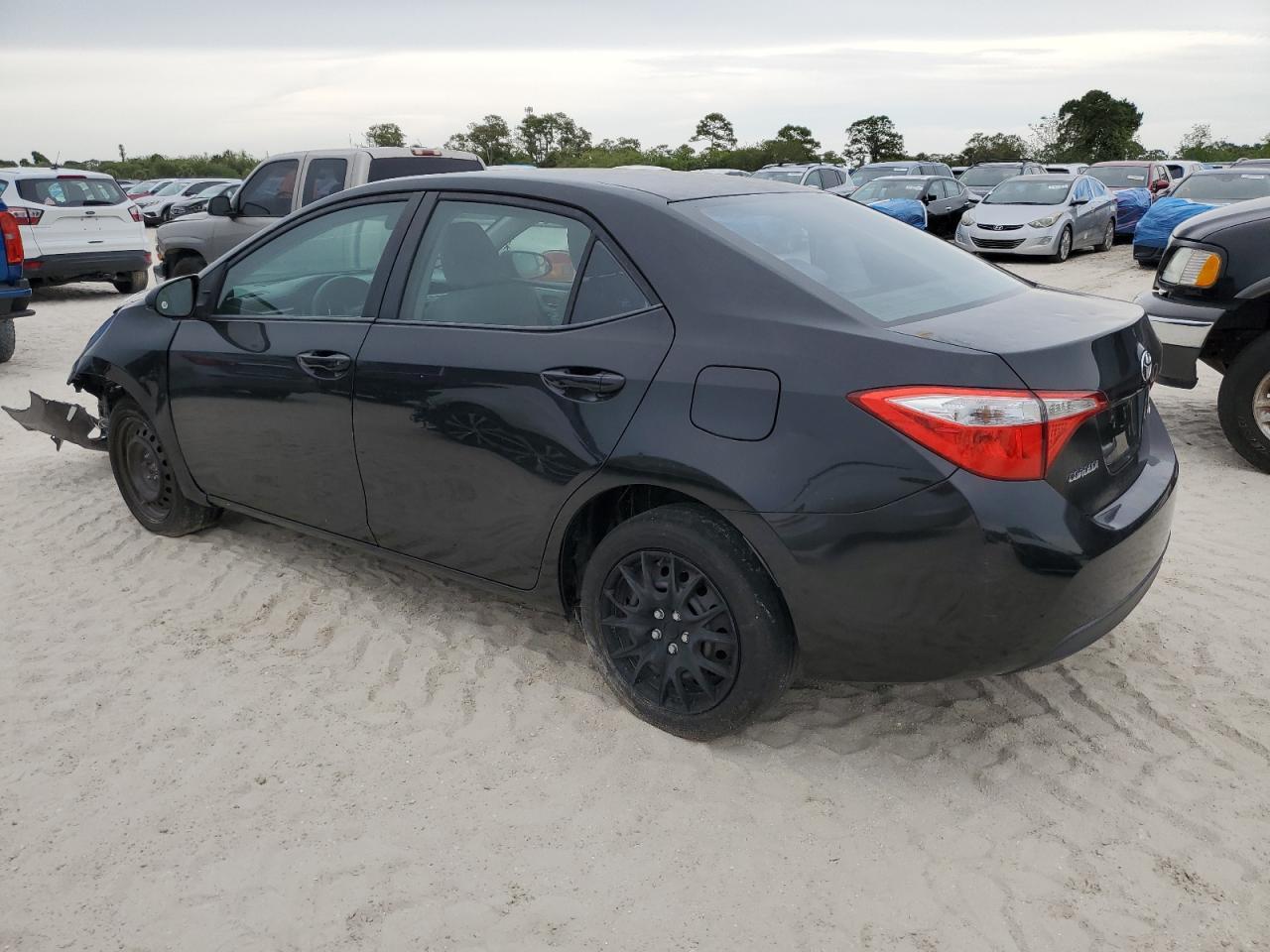 2016 Toyota Corolla L - Фото 2