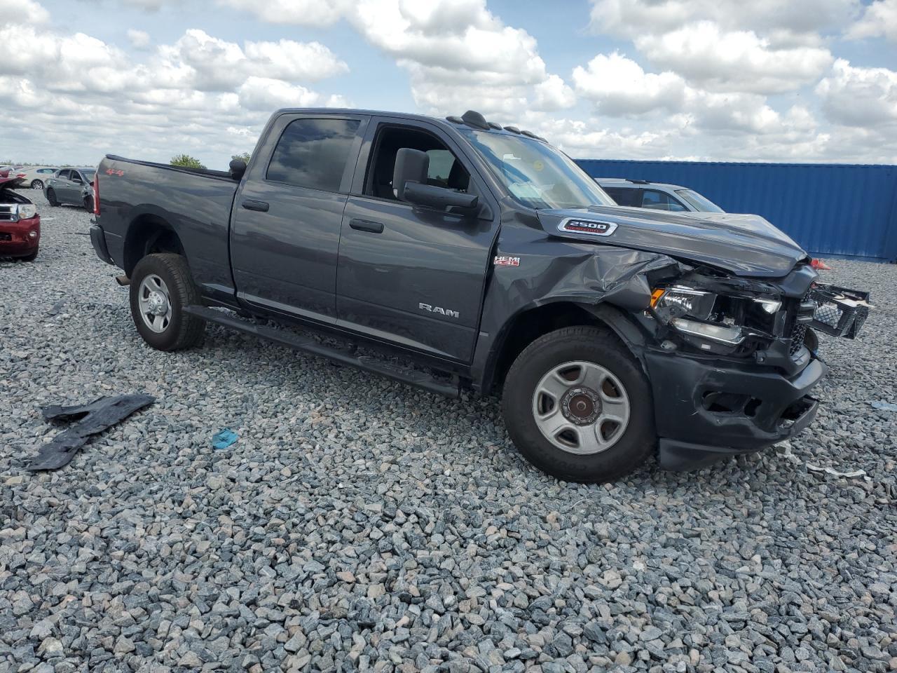 2022 Ram 2500 Tradesman - Фото 4