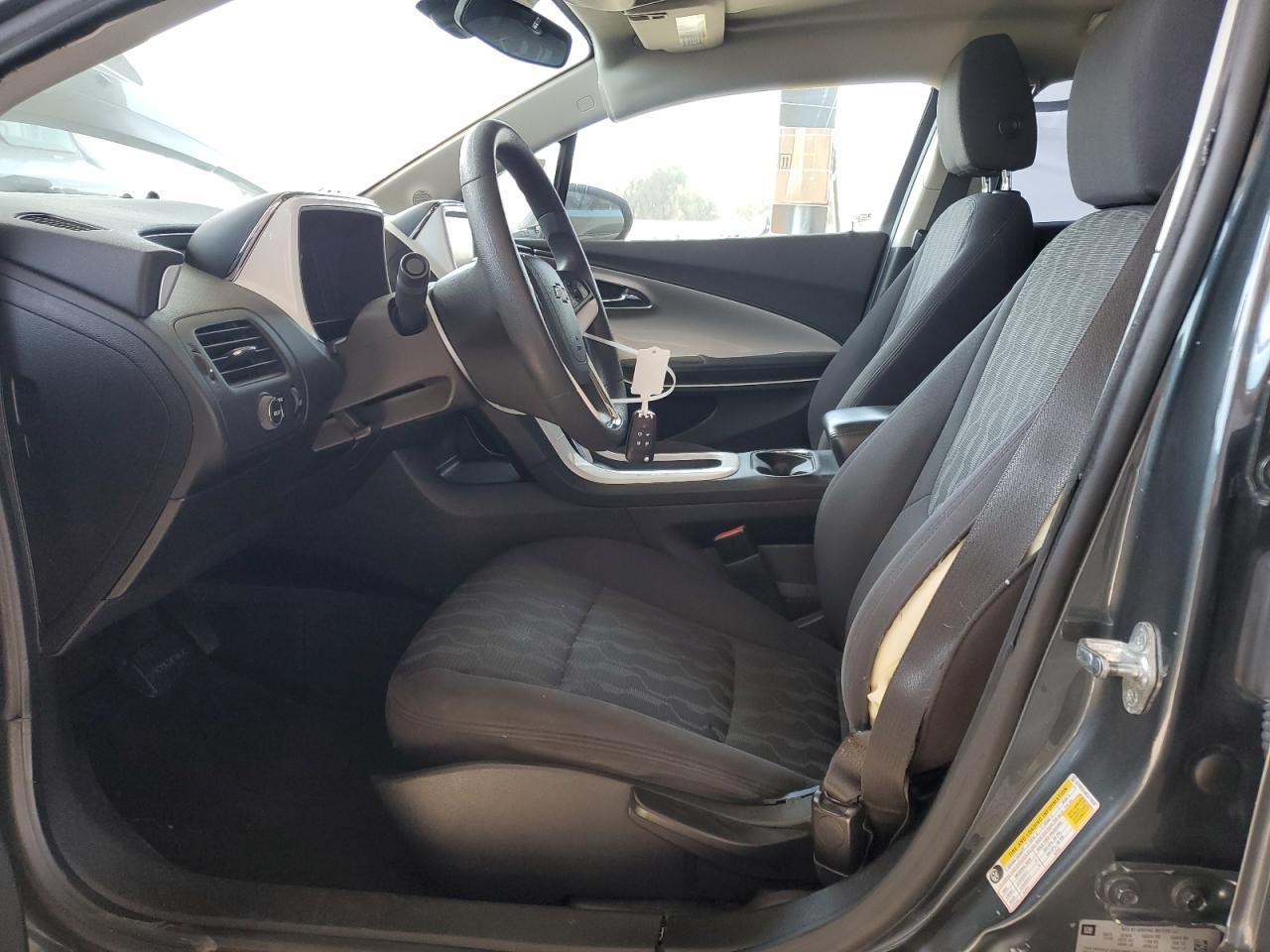 2013 Chevrolet Volt - Image 7