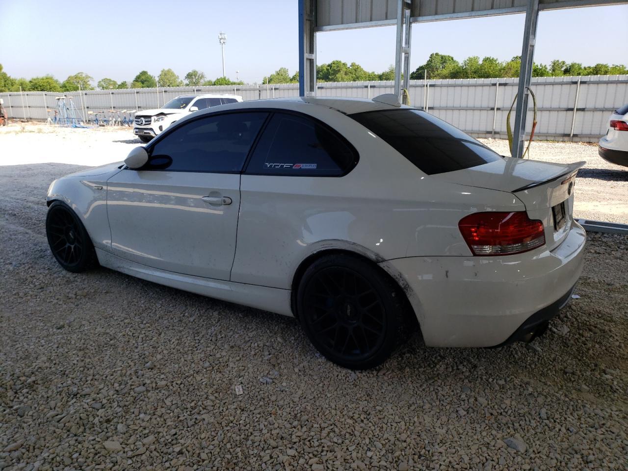 2009 BMW 135 I - Image 2