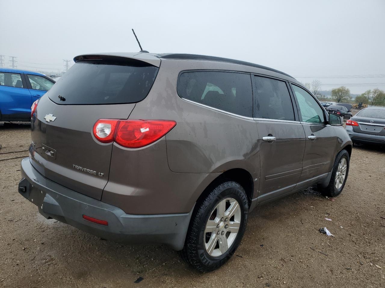 2009 Chevrolet Traverse Lt - Фото 3