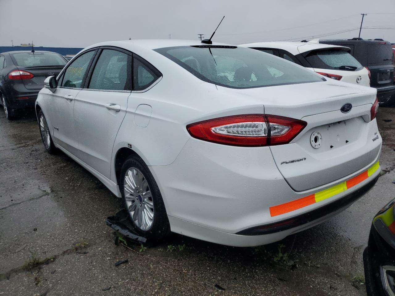 2015 Ford Fusion Se Hybrid - Фото 2