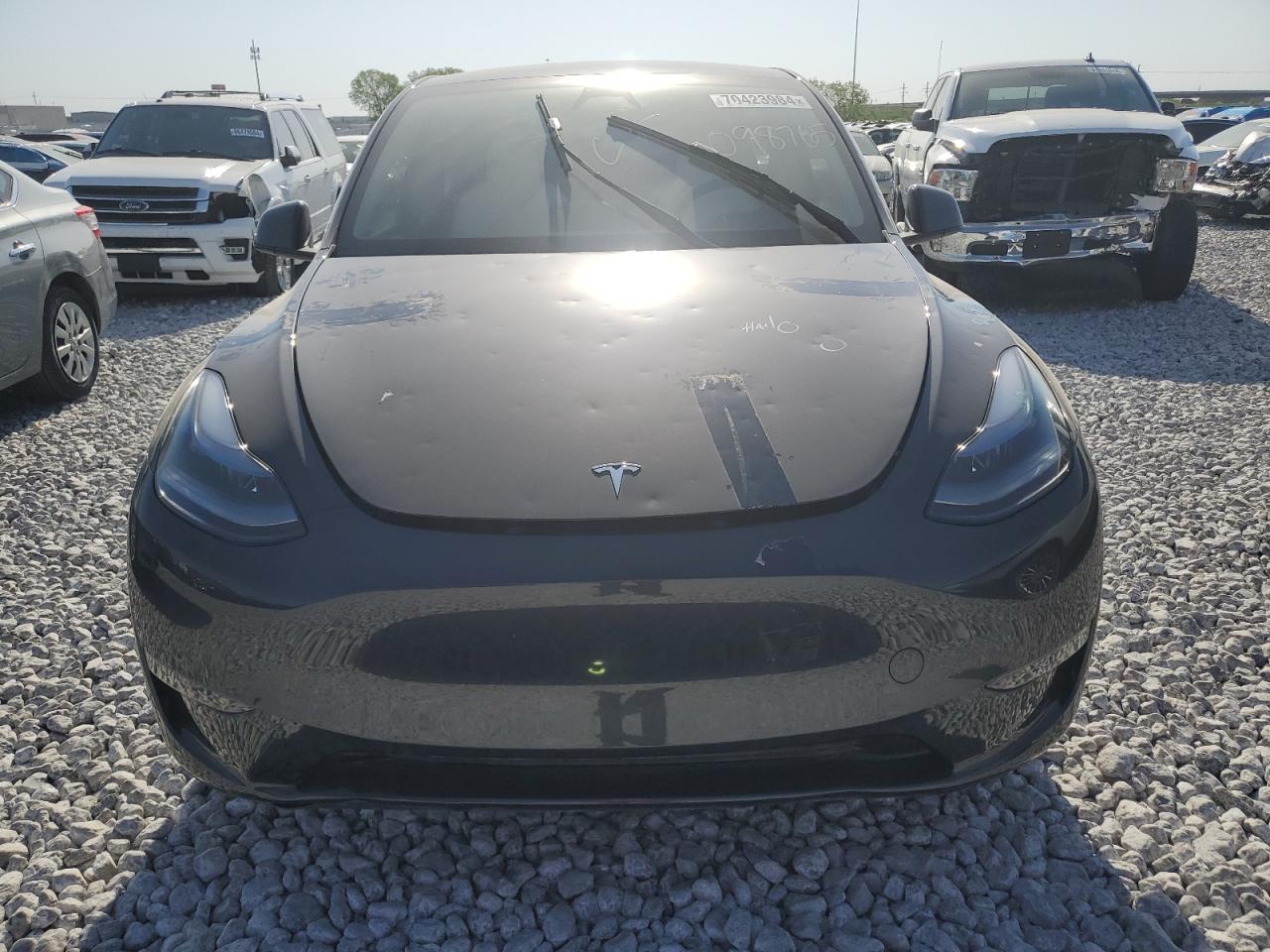 2024 Tesla Model Y - Фото 5