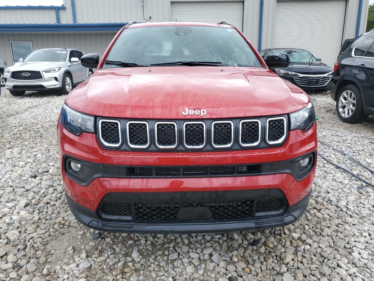 2023 Jeep Compass Latitude Lux - Image 5