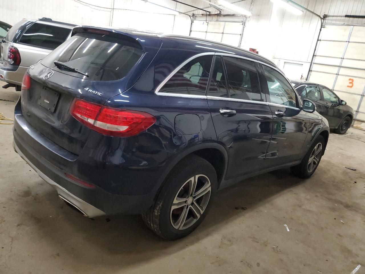 2016 Mercedes-Benz Glc 300 4Matic - Фото 3