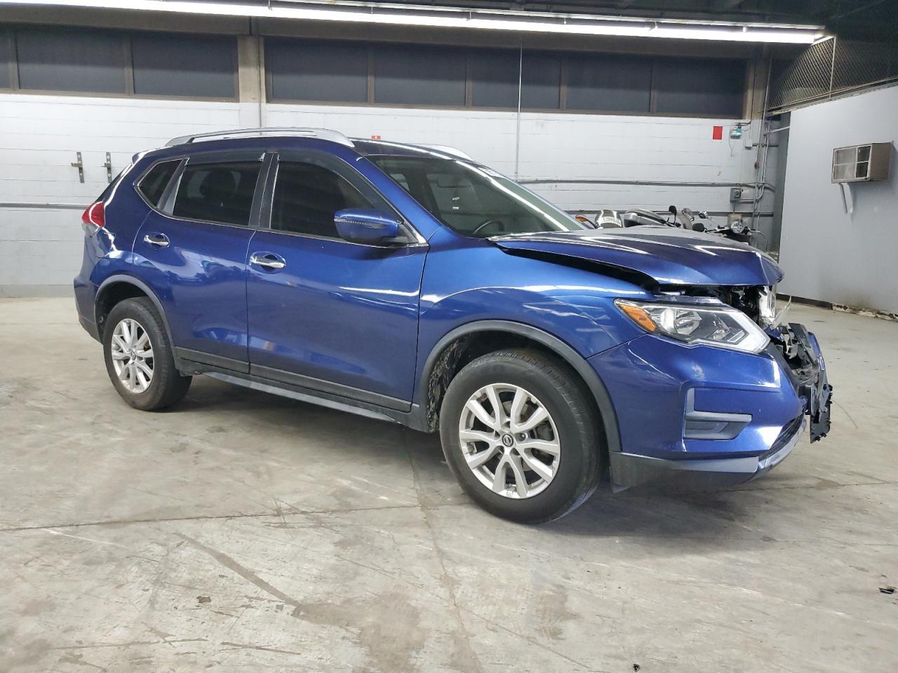 2017 Nissan Rogue S - Фото 4