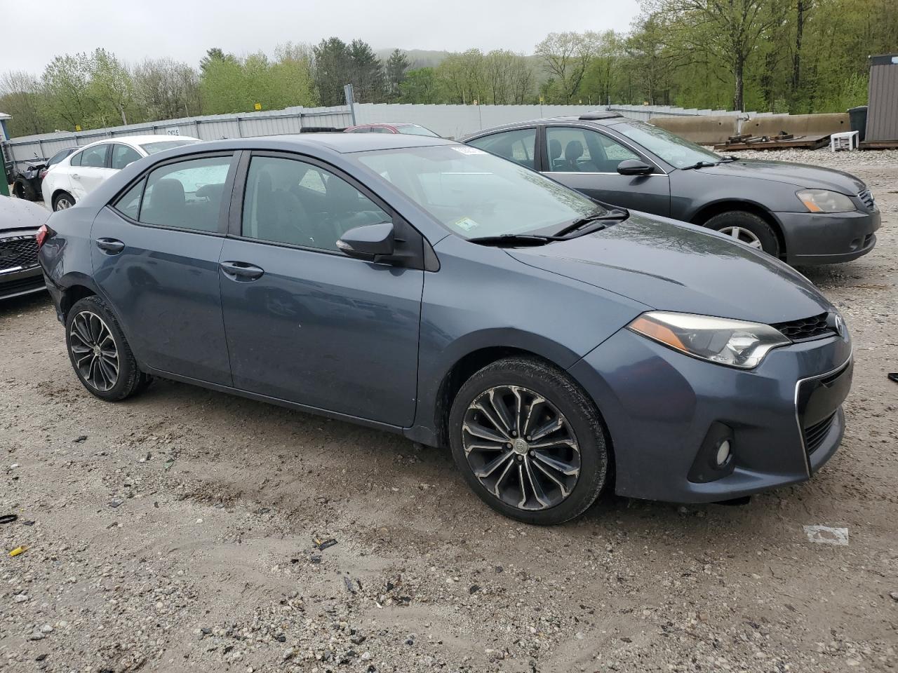 2014 Toyota Corolla L - Фото 4