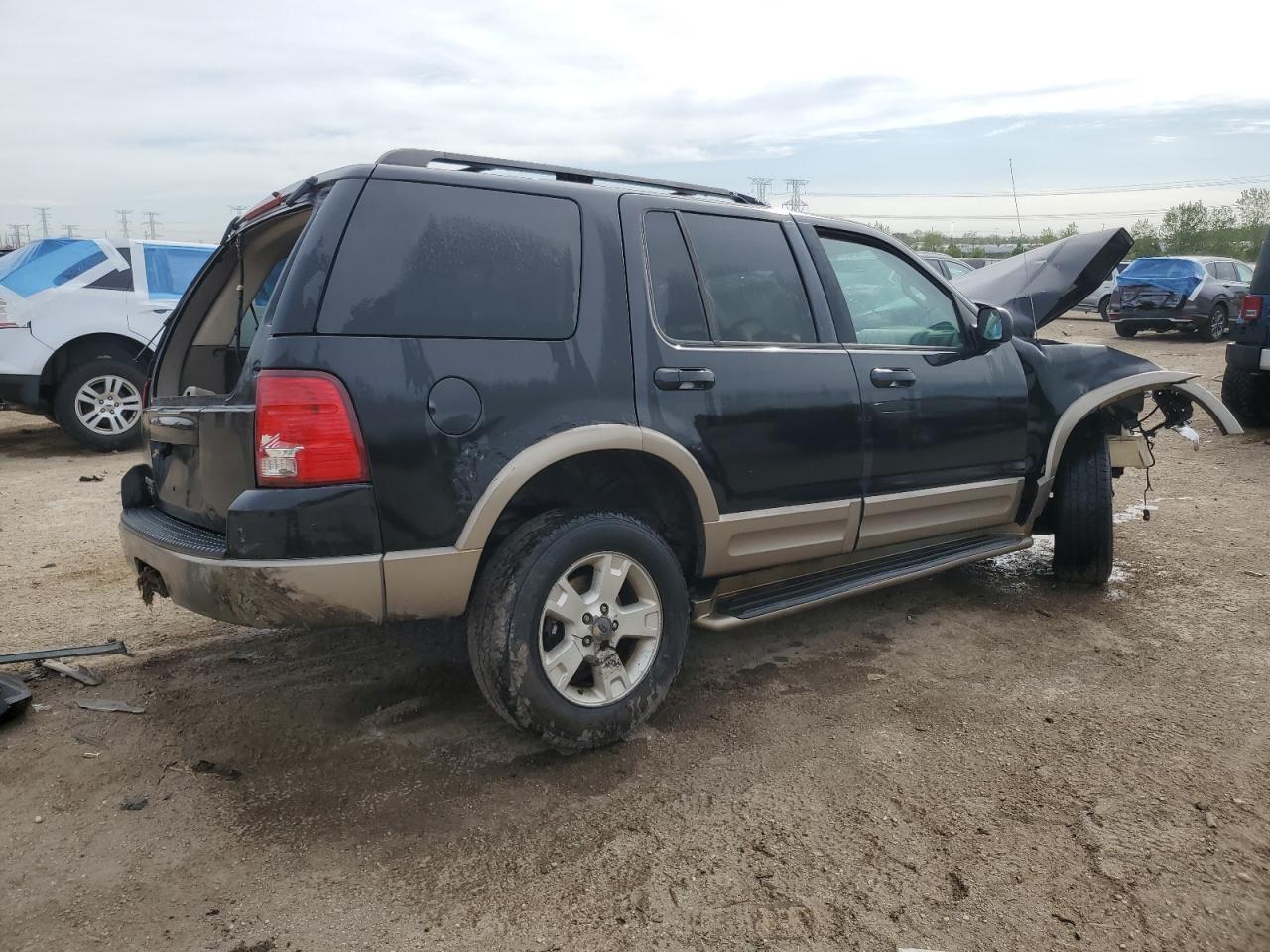 2003 Ford Explorer Eddie Bauer - Фото 3