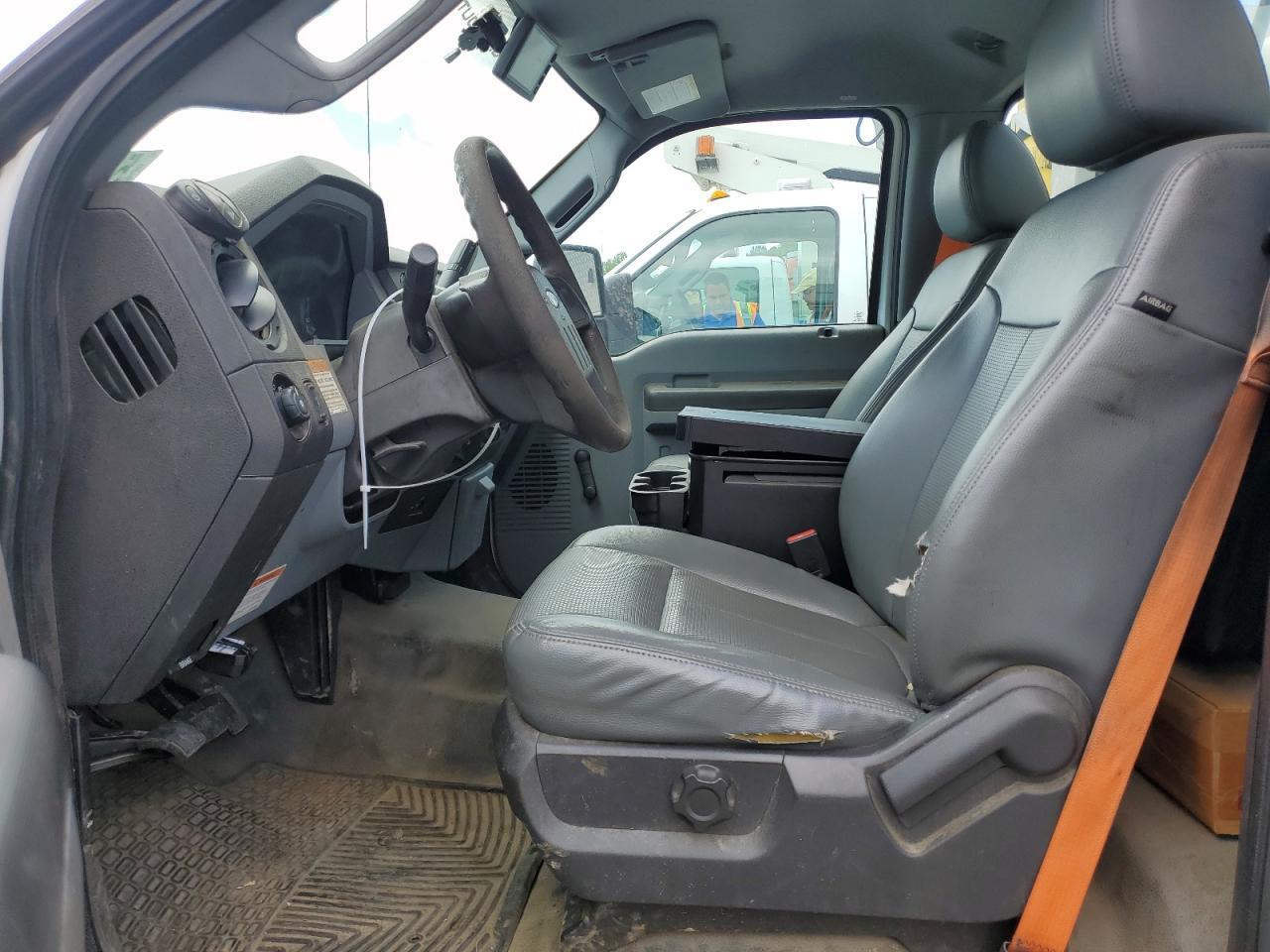2015 Ford F450 Super Duty - Фото 7