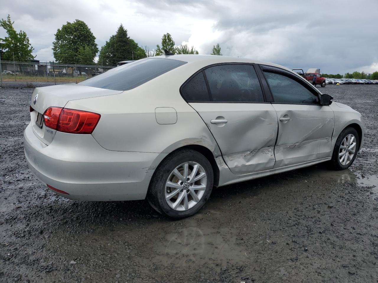 2011 Volkswagen Jetta Se - Фото 3