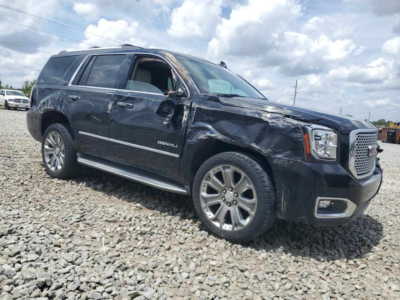 2015 GMC Yukon Denali - Фото 4