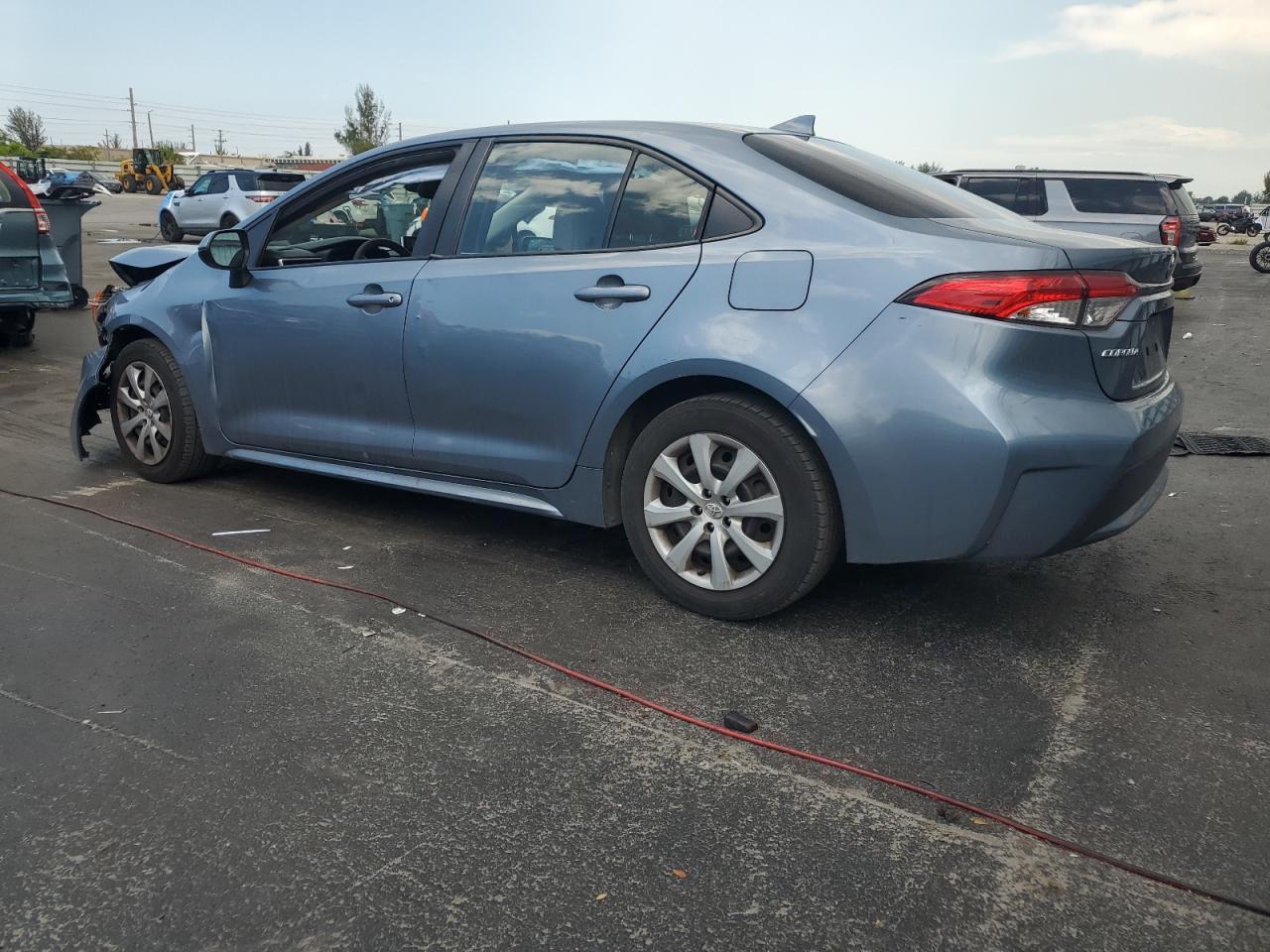 2020 Toyota Corolla Le - Image 2