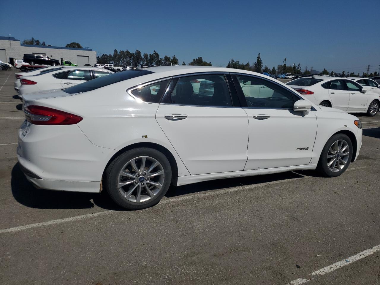 2017 Ford Fusion Se Hybrid - Image 3