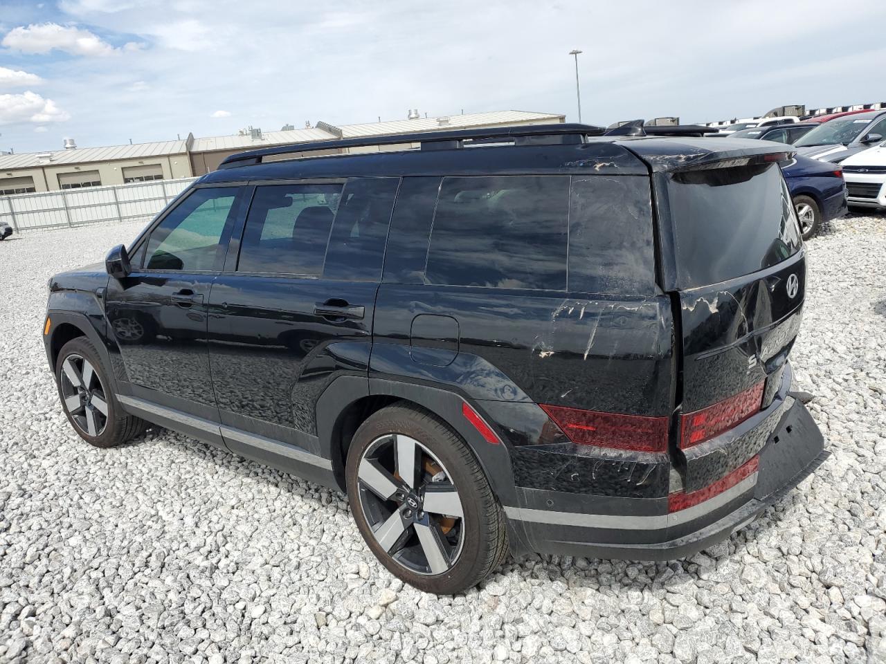 2024 Hyundai Santa Fe Limited - Фото 2