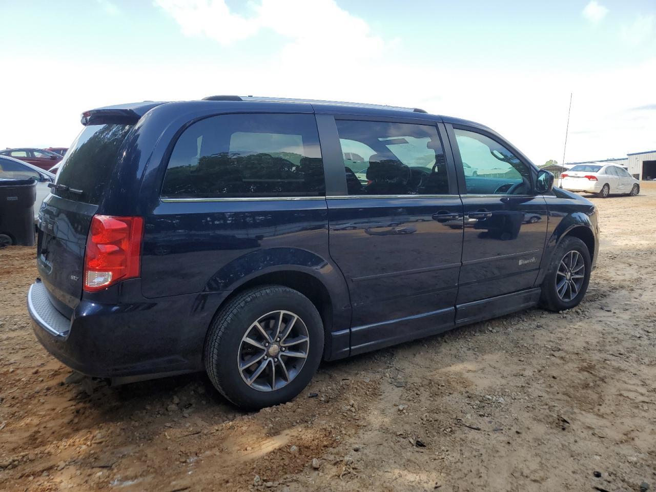2016 Dodge Grand Caravan Sxt - Фото 3