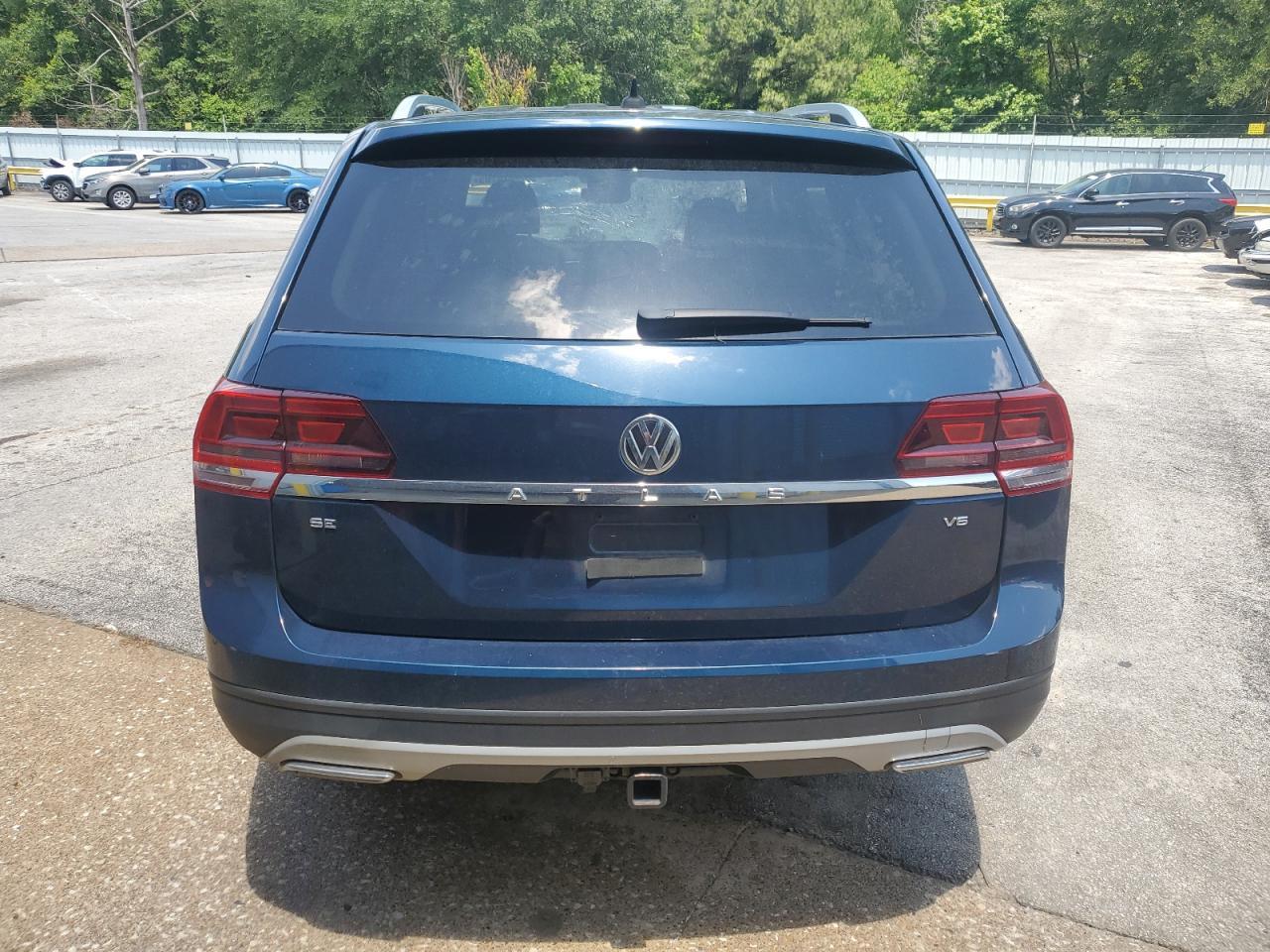 2019 Volkswagen Atlas Se - Фото 6