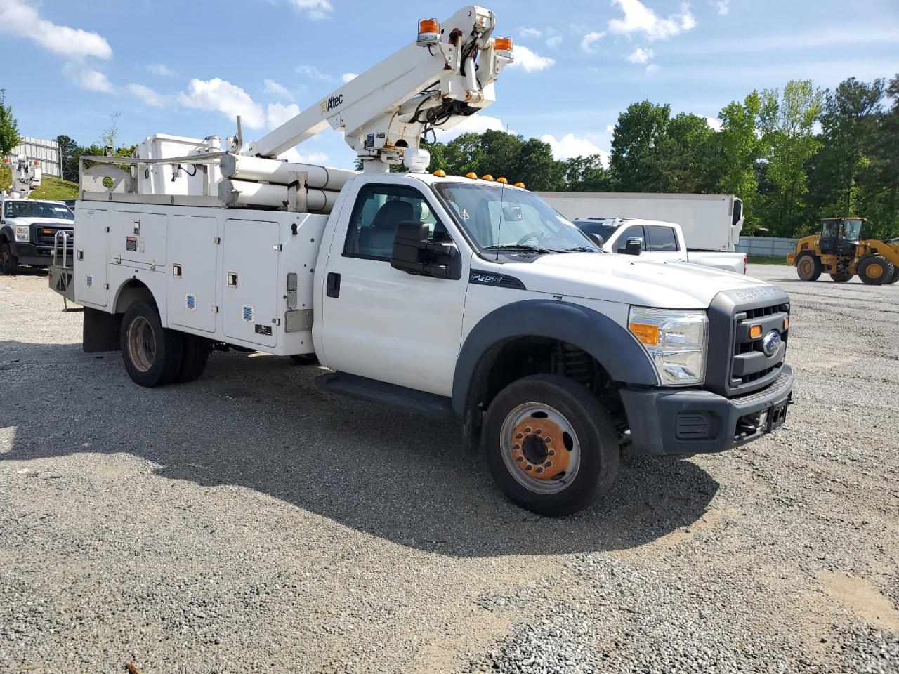 2015 Ford F450 Super Duty - Image 4