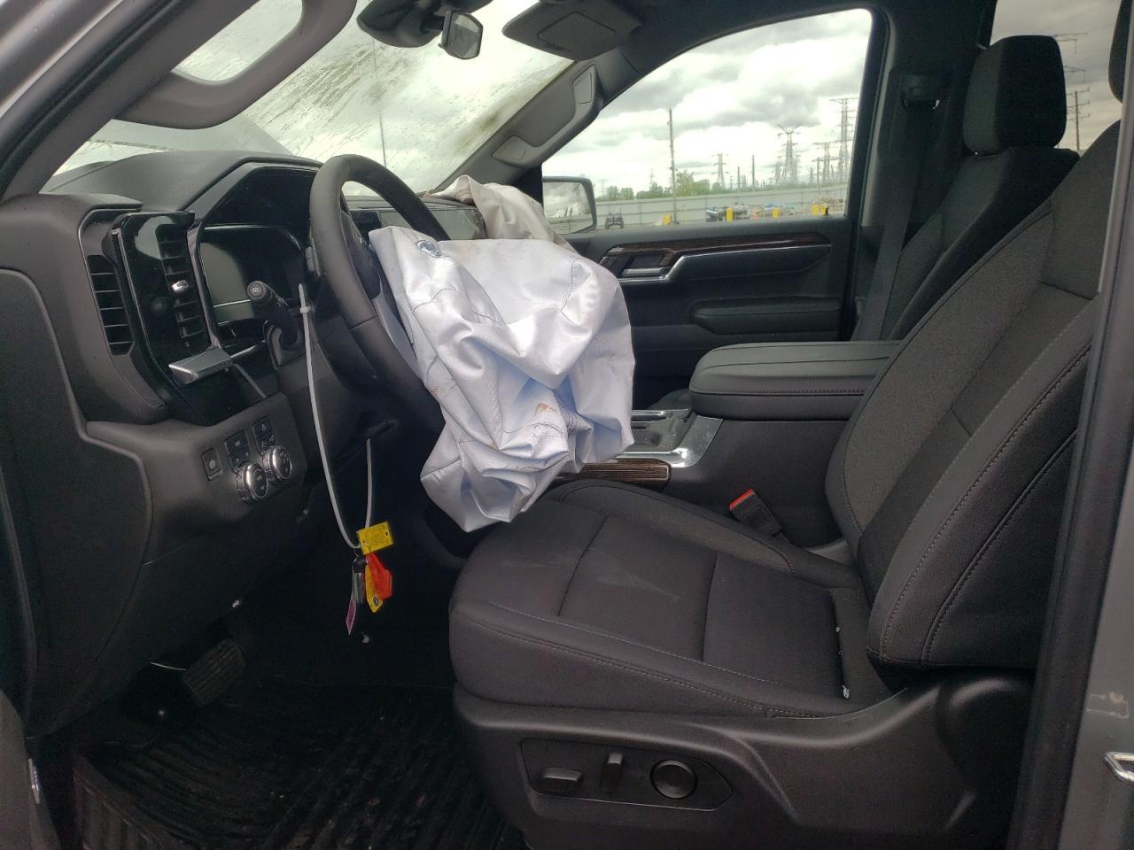 2025 GMC Sierra K1500 Elevation - Image 7